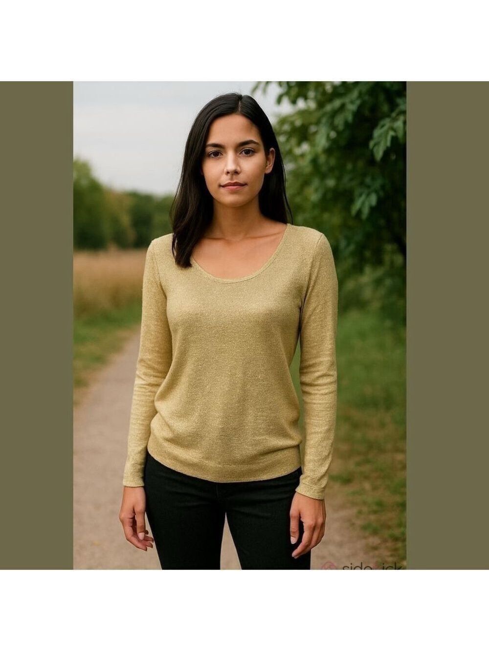 Kaya Di Koko tan with gold metallic long sleeve pullover Woman’s Med